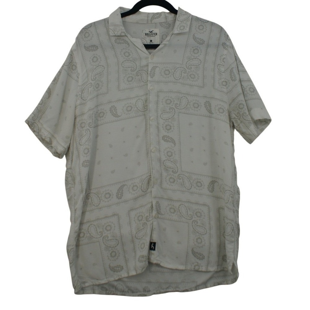 Hollister Mens Large White Tan Bandana Paisley Viscose Short Sleeve Button Down